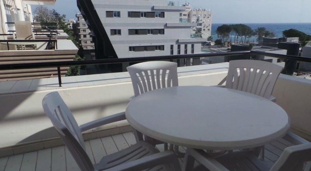 River Beach Apartments リマソール エクステリア 写真